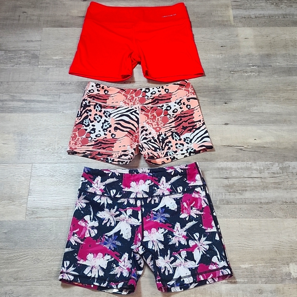 Bundle lot of 3 IAB MFG workout shorts med 8 new nwot womens